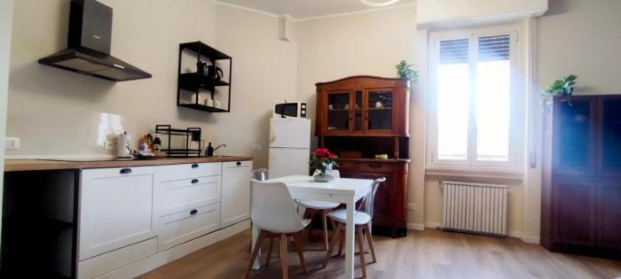 2 Bedroom Gem Near Milano Centrale Fast Wi Fi Kademy House Habitación foto